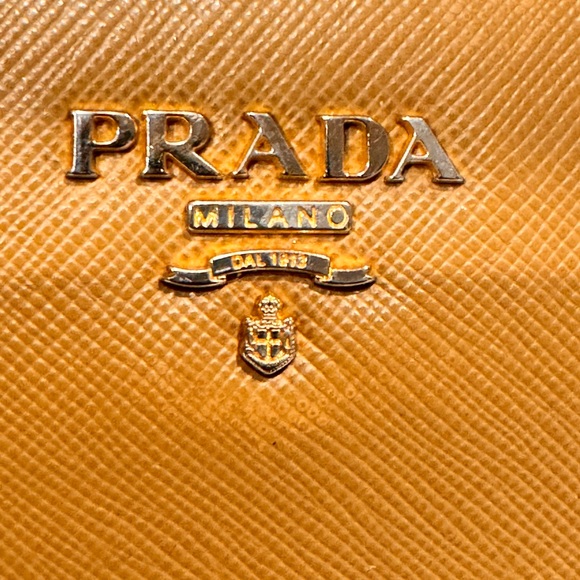 Prada Saffiano leather long wallet metal embossed - Picture 2 of 16